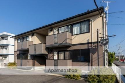 香川県高松市円座町 2階建