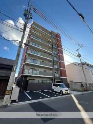 香川県高松市扇町１丁目 8階建 