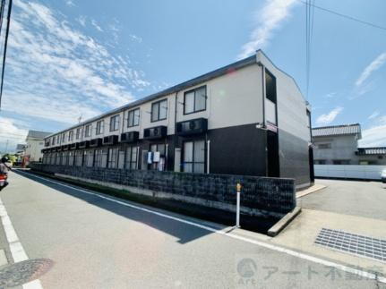 レオパレスフォーサイト　松山 2階建