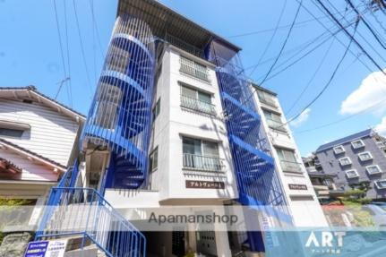 愛媛県松山市緑町１丁目 5階建