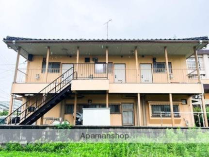 愛媛県松山市樽味１丁目 2階建