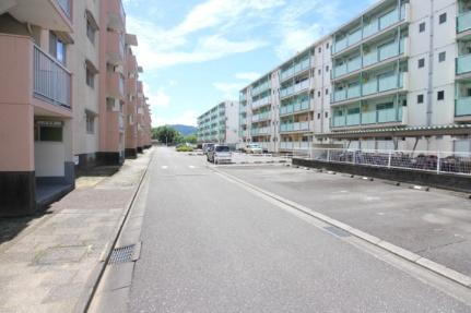 ビレッジハウス美園ＩＩ７号棟 5階建