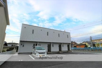福岡県小郡市小郡 2階建