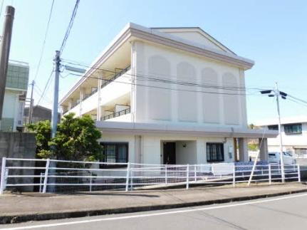 マダレンホール