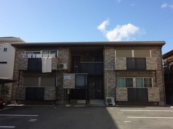 絵領ガーデン 2階建