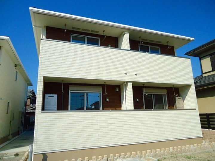 シャンディ・イースト 2階建