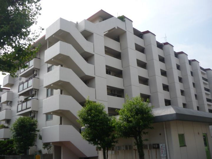 花の北ハイツＢ棟 7階建