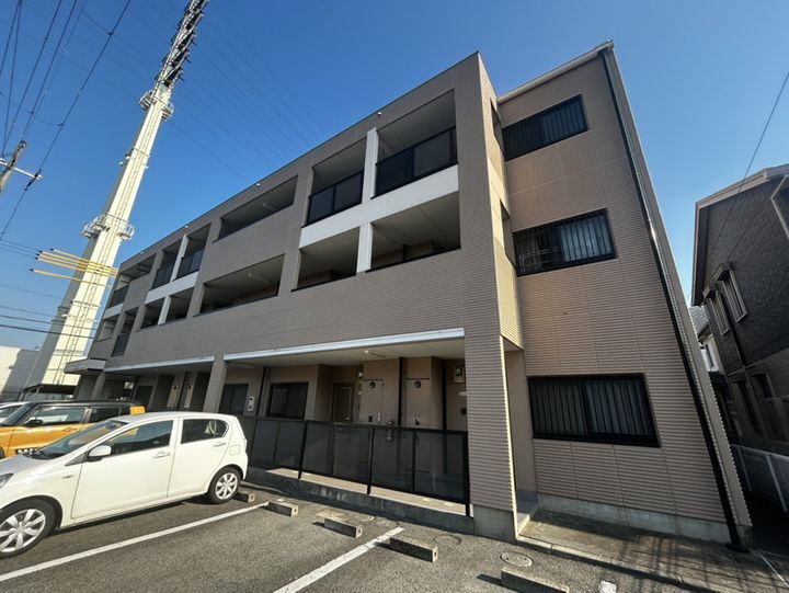 グラン・ボア 3階建