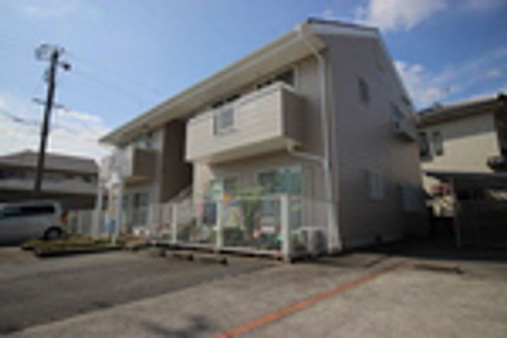 ヴィザヴィ田寺 2階建
