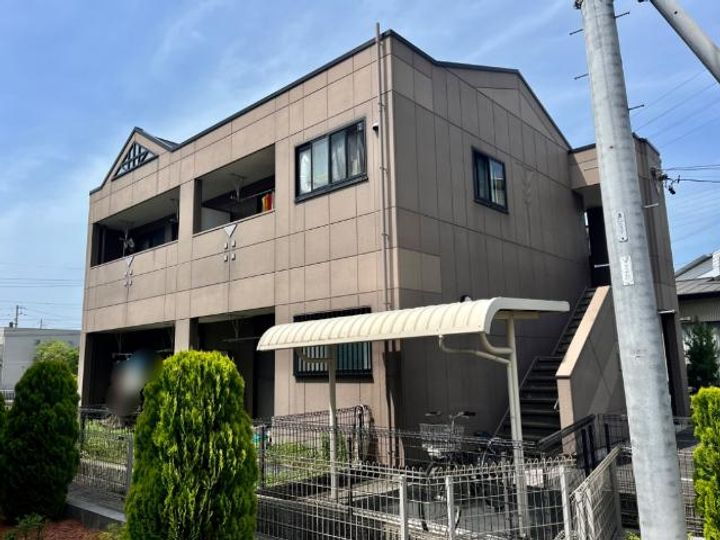 愛知県名古屋市中川区富田町大字千音寺字供木 築20年4ヶ月 2階建