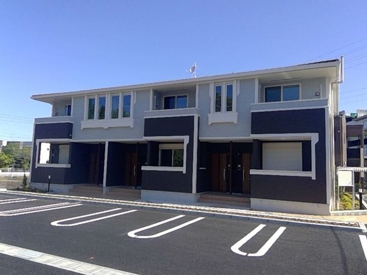 愛知県名古屋市中川区富田町大字千音寺字供木 築5年8ヶ月 2階建