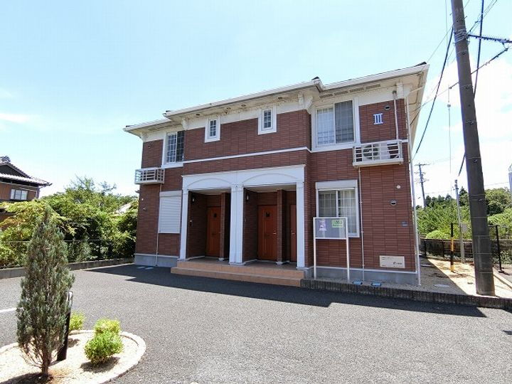 ステュールヴィラⅢ 亀山駅 2LDK 賃貸(賃貸マンション・アパート)