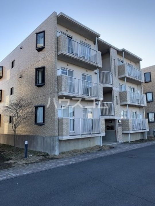 ルミエール緑岡　Ｂ