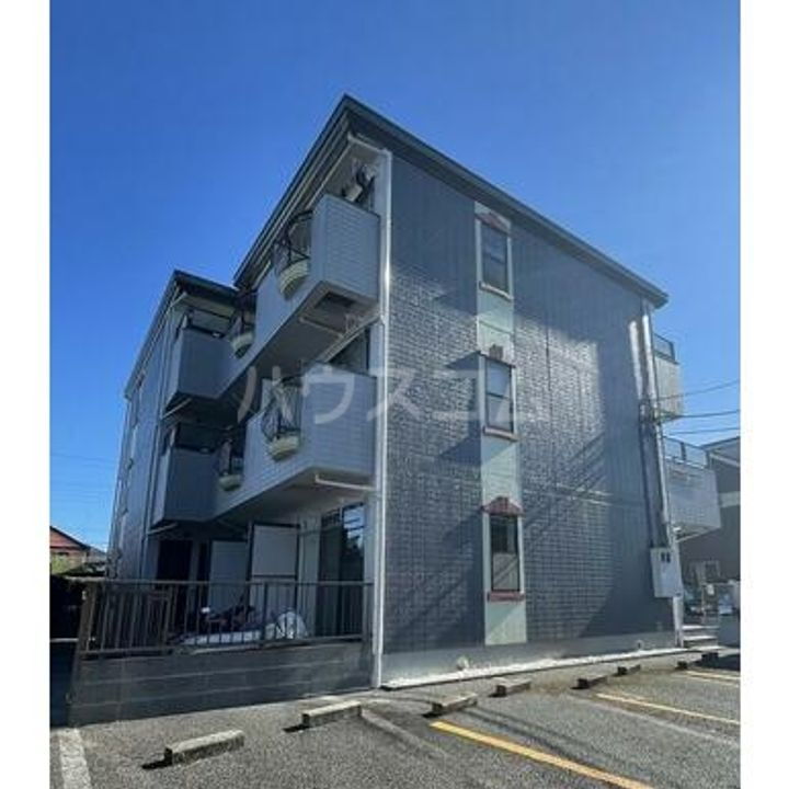 東京都八王子市台町２丁目 築32年11ヶ月 3階建