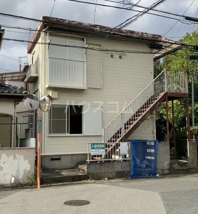 千葉県松戸市根本 賃貸アパート