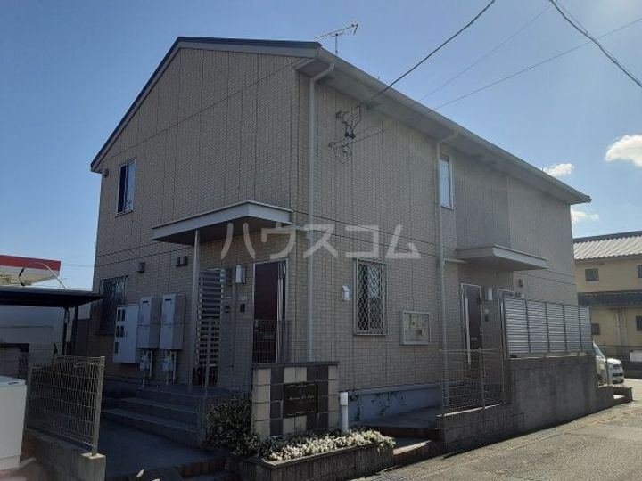 愛知県海部郡大治町大字三本木字屋形 築11年4ヶ月 2階建