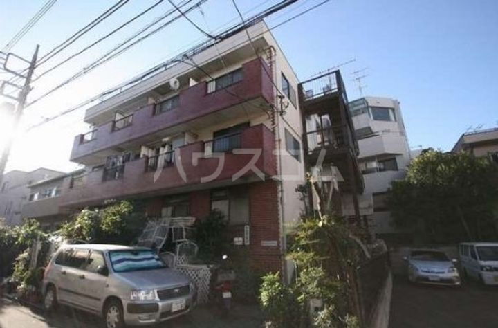 東京都品川区西五反田５丁目 3階建 築37年12ヶ月