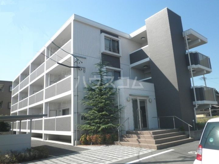 三重県四日市市松寺１丁目 3階建 築17年5ヶ月