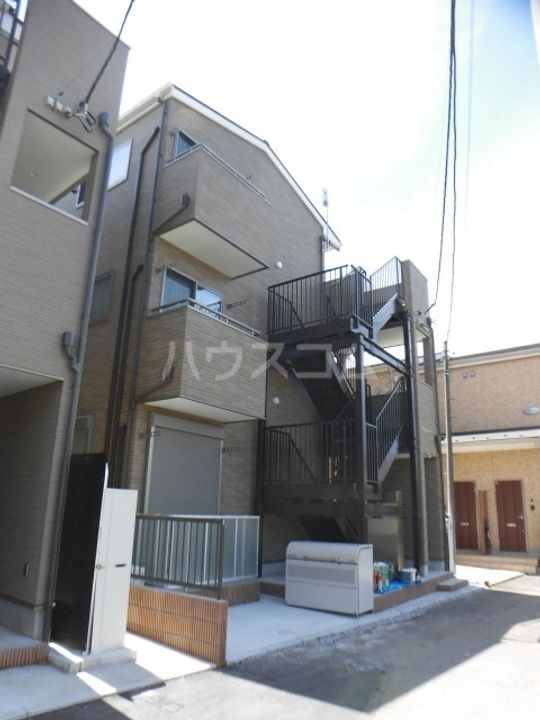 千葉県柏市中央２丁目 賃貸アパート