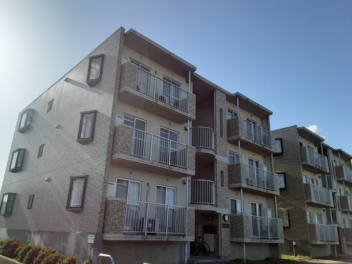 ルミエール緑岡　Ａ