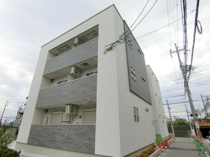 フジパレス千里丘東 3階建