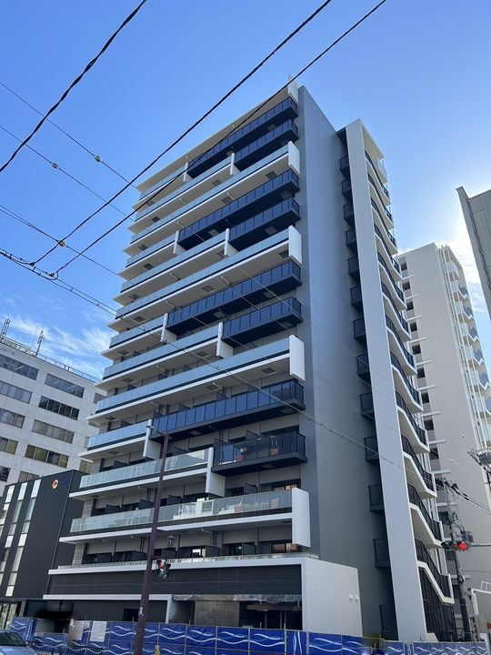 コンフォリア江坂江の木町Ｑ 14階建