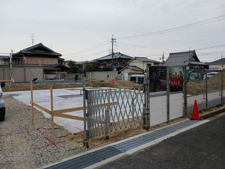 沢良宜浜３丁目アパート（０２７８６３２０１）