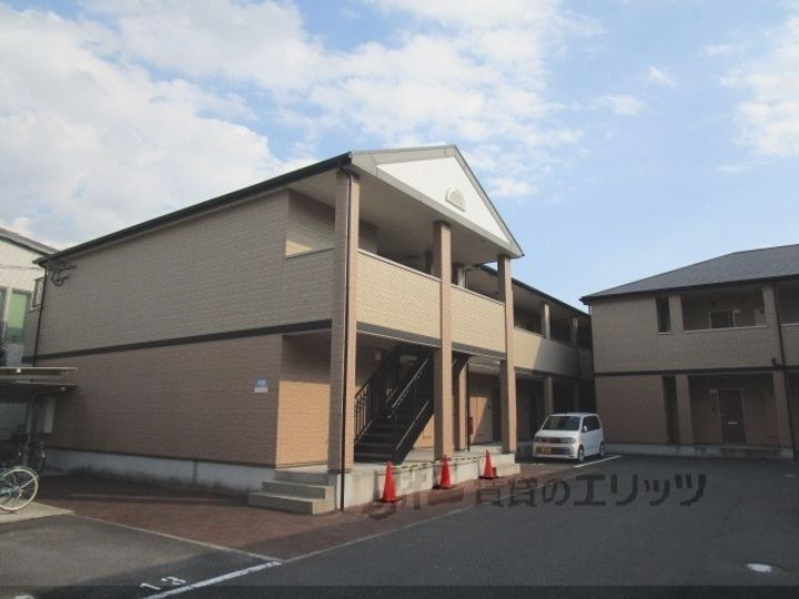 フジパレス　タカシロ　Ⅱ番館