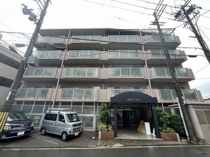 第１パールマンション 6階建