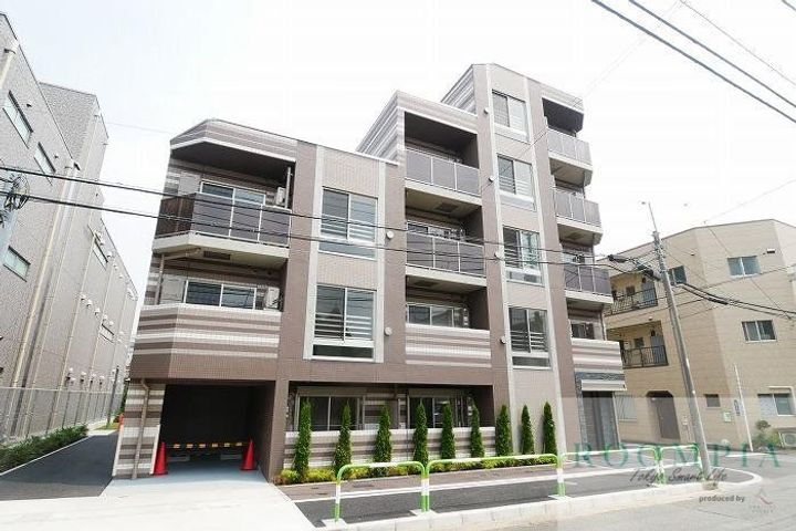ラフィスタ北赤羽 5階建