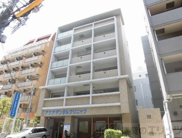 ヴィレッジ蔵人 6階建