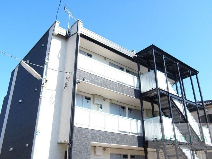 リブリ・赤塚パルル 3階建