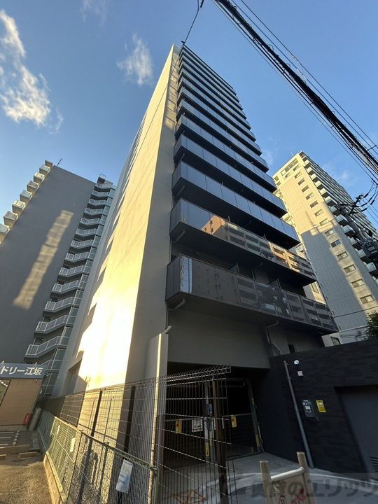 アーバネックス江坂広芝 14階建