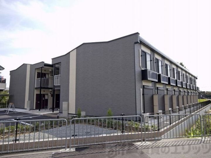 大阪府高槻市須賀町４５－２ 賃貸アパート