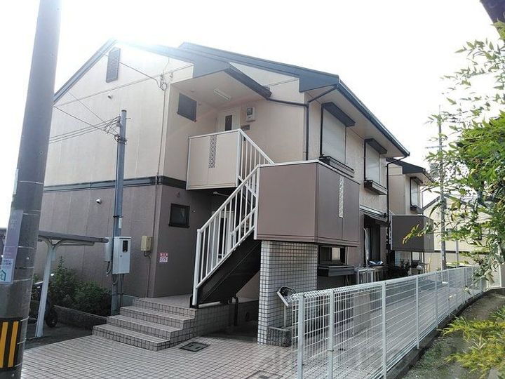 セジュール山田 2階建