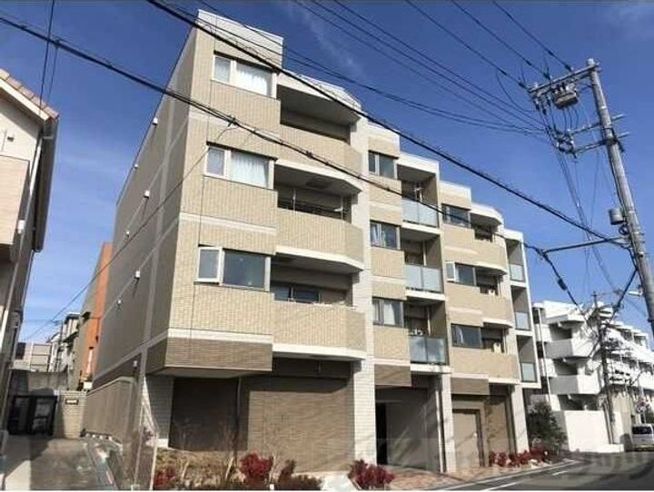 サンシャイン江坂Ｖ 4階建