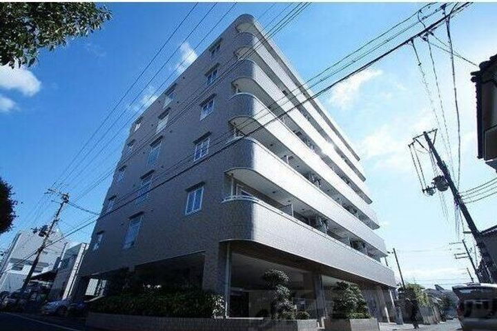 アーデン江坂Ⅲ 6階建