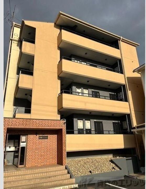 リカーナ粟生新家（大塩マンション） 4階建