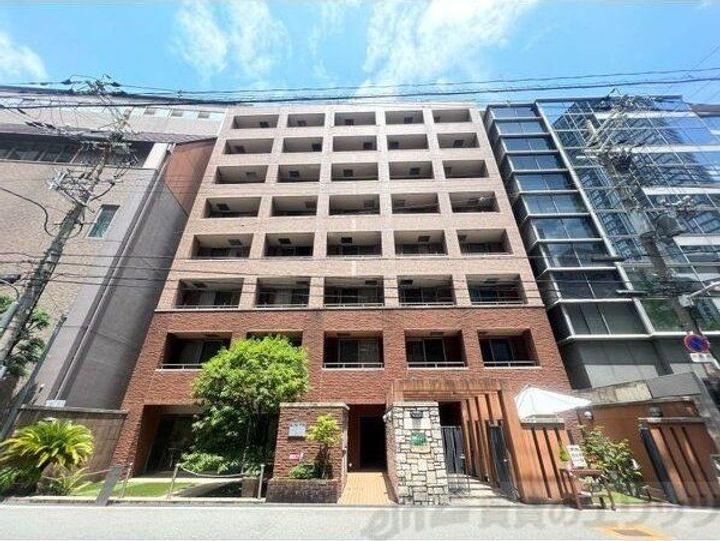 大阪府大阪市北区曾根崎新地２丁目５－５ 賃貸マンション