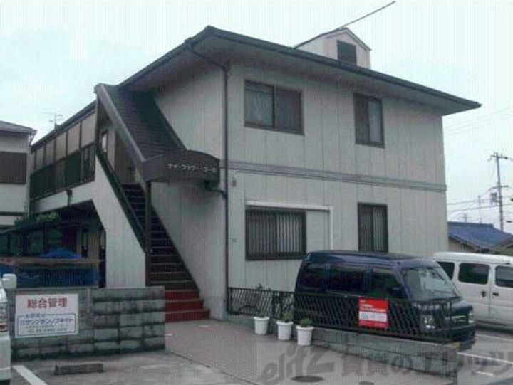 ケイ・フラワー・コーポ 2階建