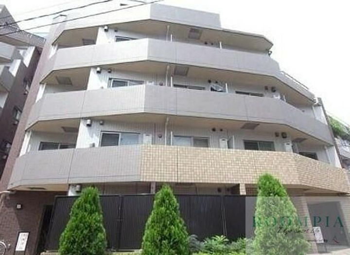 フェニックス西新宿壱番館 5階建
