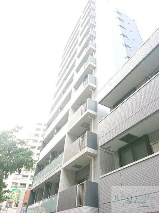 アイルプレミアム池袋ノルド 12階建