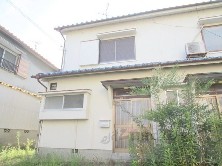 栄町薮内貸家１