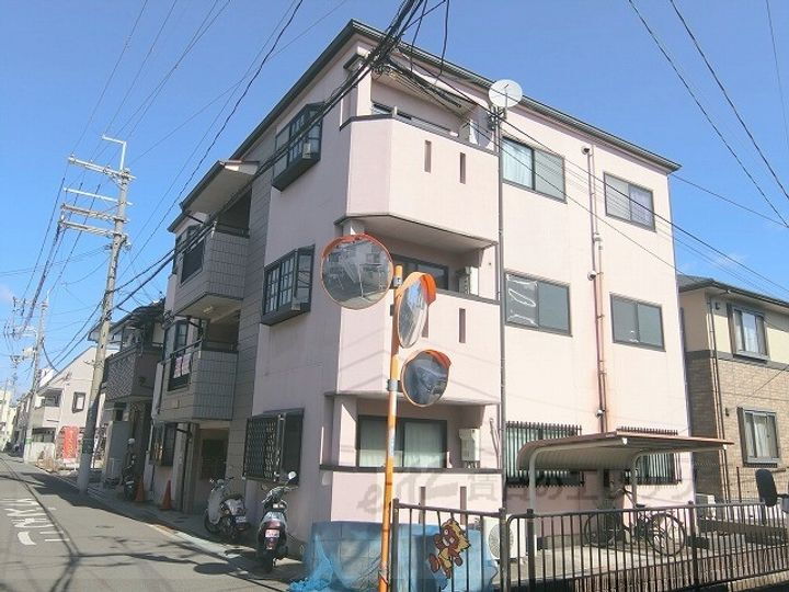 庄Ｔハイツ 3階建