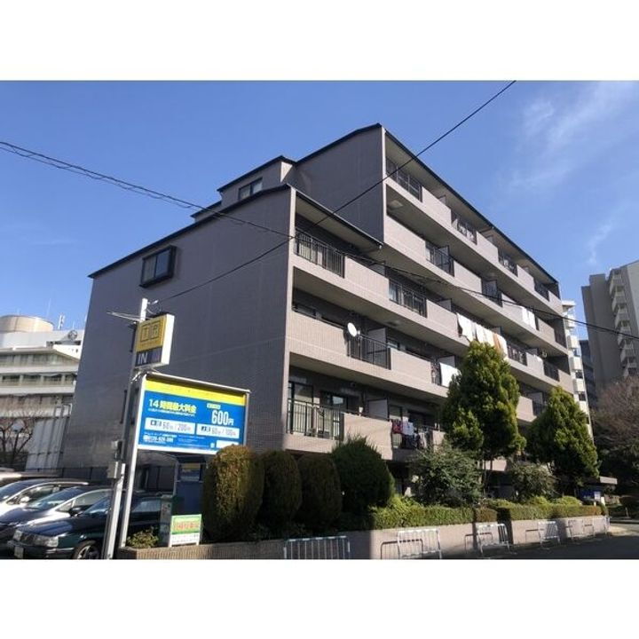 プレーヌ緑地公園 6階建