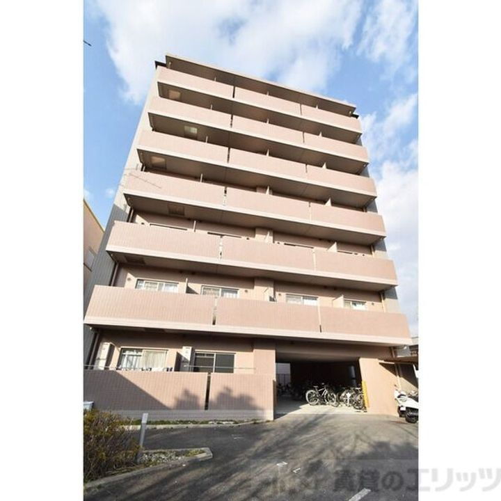 昴 7階建