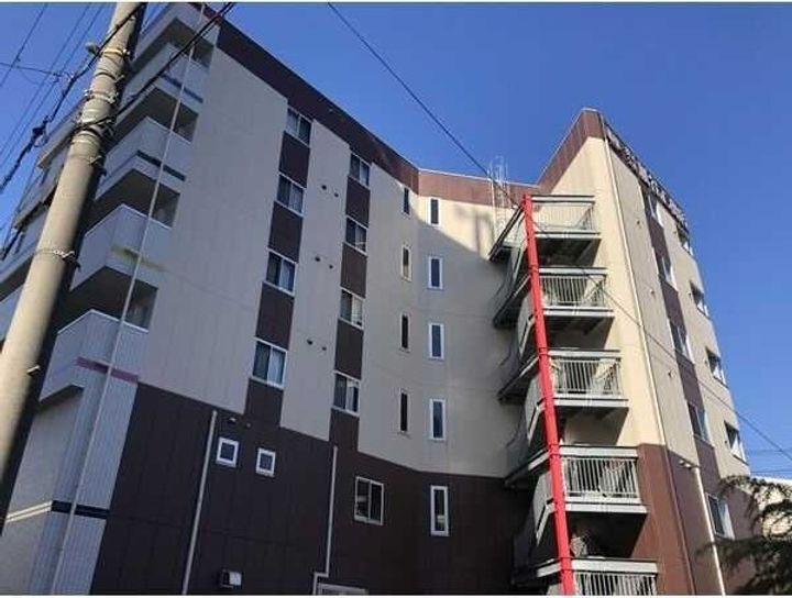 ＫＡＭＩＴＡＮＩ　ＩＩＩ　ＢＬＤ 6階建