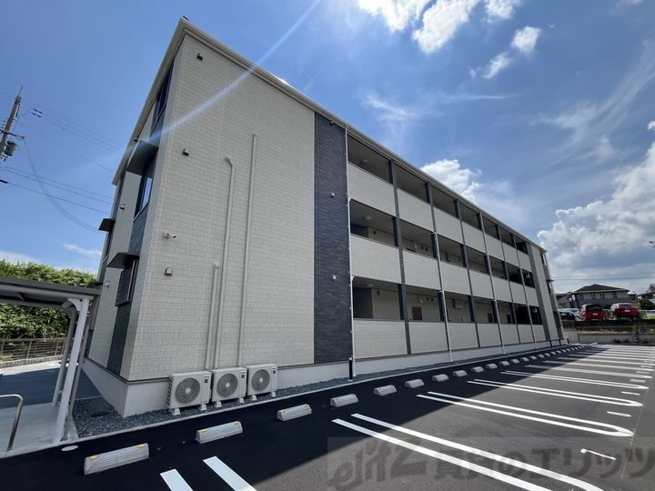 ツイテールⅡ 3階建
