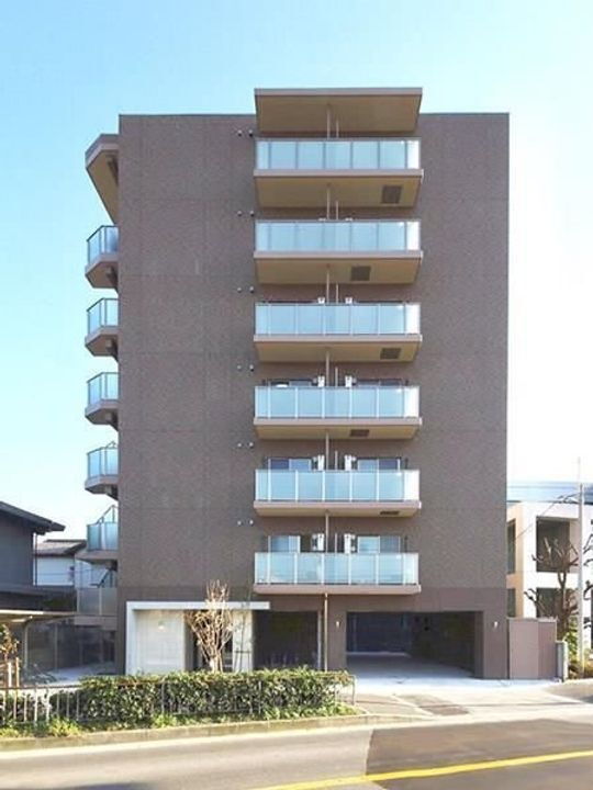 コートドール高槻 7階建