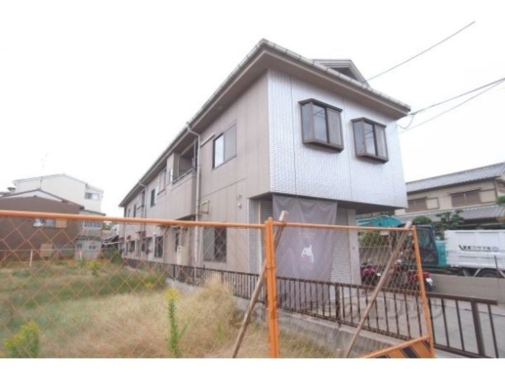 ハイツヨシダ
